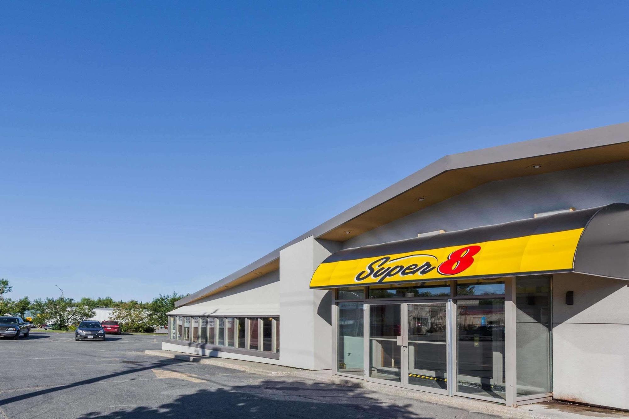 柯克兰莱克速8酒店 Kirkland Lake 外观 照片